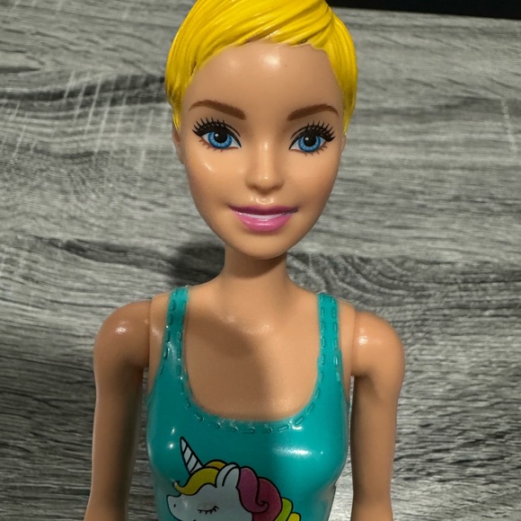 Barbie | Color Reveal: Unicorn Swimsuit Doll - Plastic Toy Doll - Picture 3 of 12